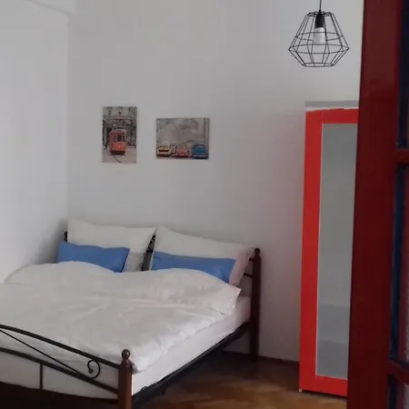A At The Heart Of Apartment *